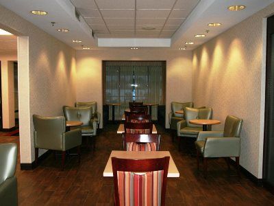 Hampton Chicago Elgin/i-90 Hotel 3*